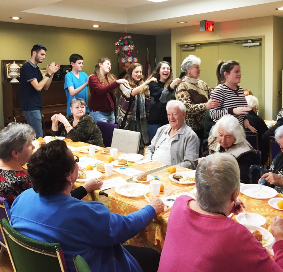 Seniors Celebrate Chanukah at the Bernard Betel Centre Seniors Celebrate Chanukah at the Bernard Betel Centre